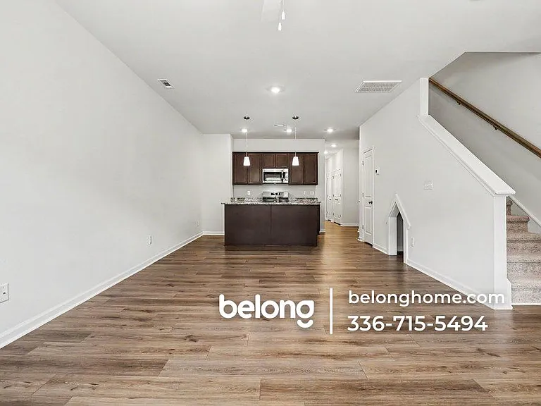 240 Chesapeake Commons St — Photo 12