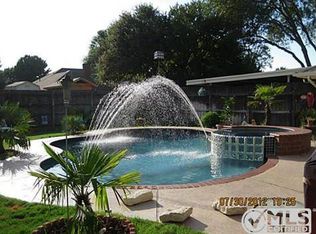 1409 Sherwood Dr, Rowlett, TX 75088