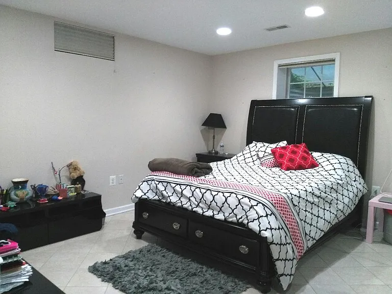 13813 Mustang Hill Ln — Photo 29