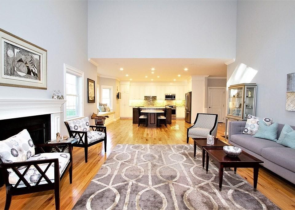 1st image of 35 White Cedar Dr #35