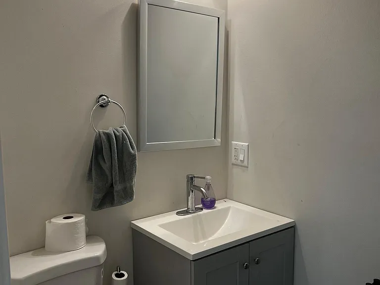 2138 N Halsted St #2F — Photo 9