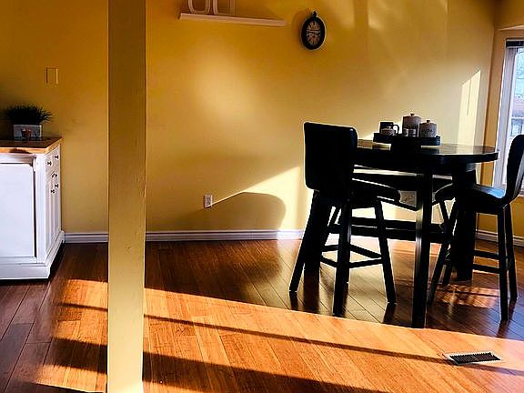 5th image of 1108 Washington Cir #89