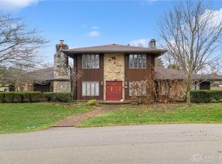 129 Outerview Dr, Xenia, OH 45385