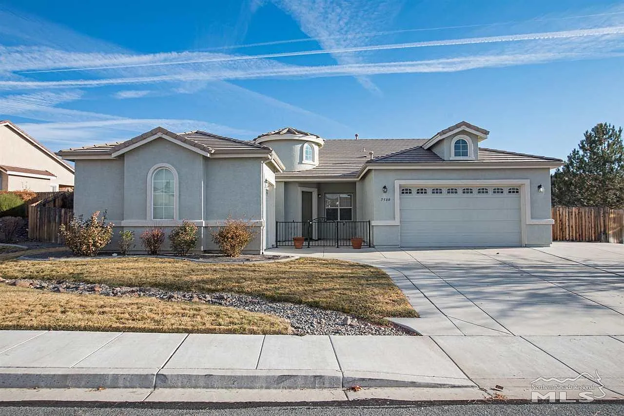 7580 Desert Vista Dr photo 1
