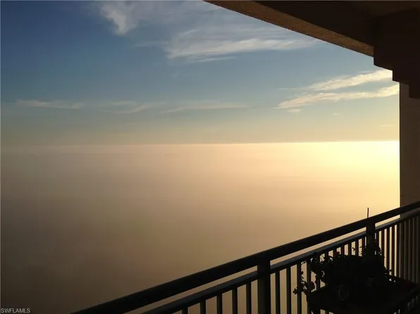 455 Cove Tower DR #1703, NAPLES, FL 34110