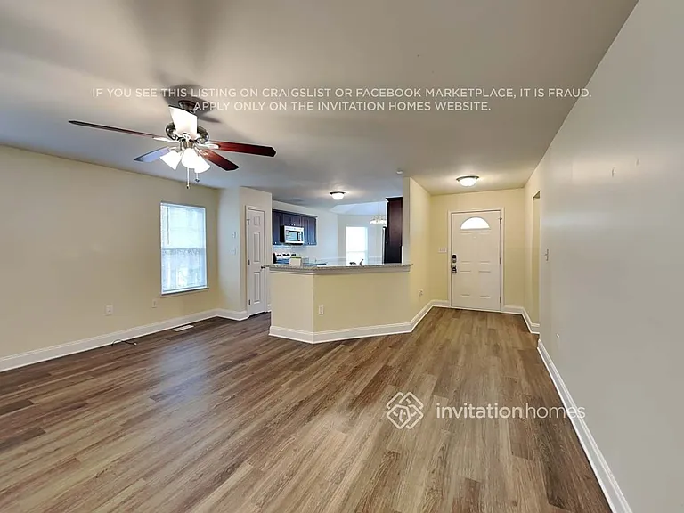 204 Christianna Ct NW — Photo 4