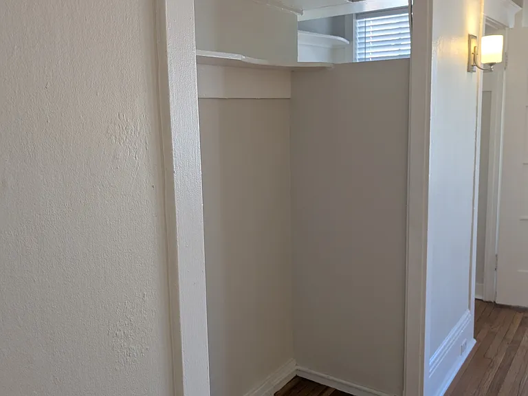 The Langham Apartments — Photo 38