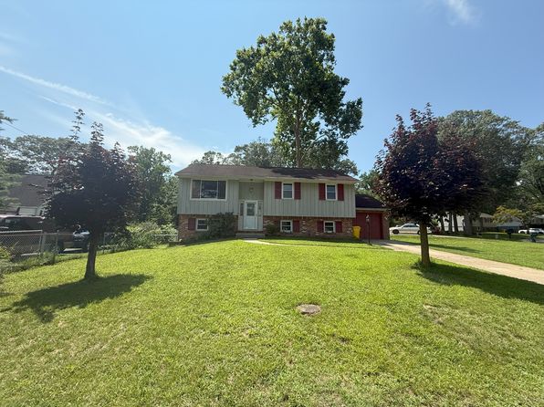 455 Mason Ln