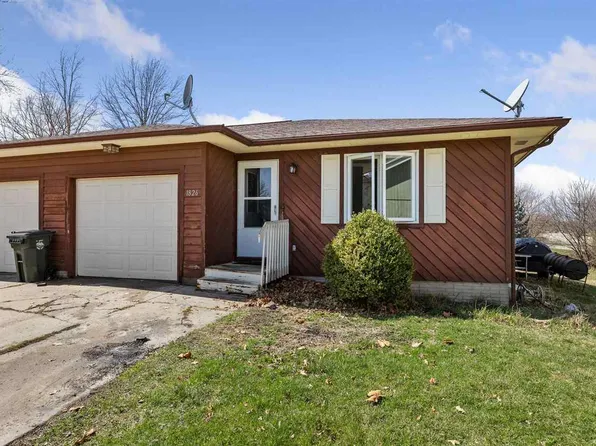 1826 Hollywood Blvd, Iowa City, IA 52240