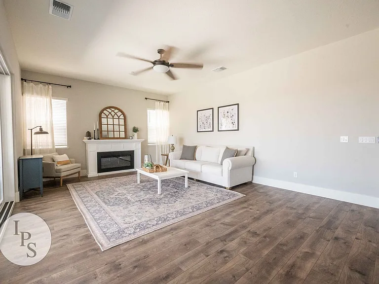 4299 Vineyard Dr — Photo 10
