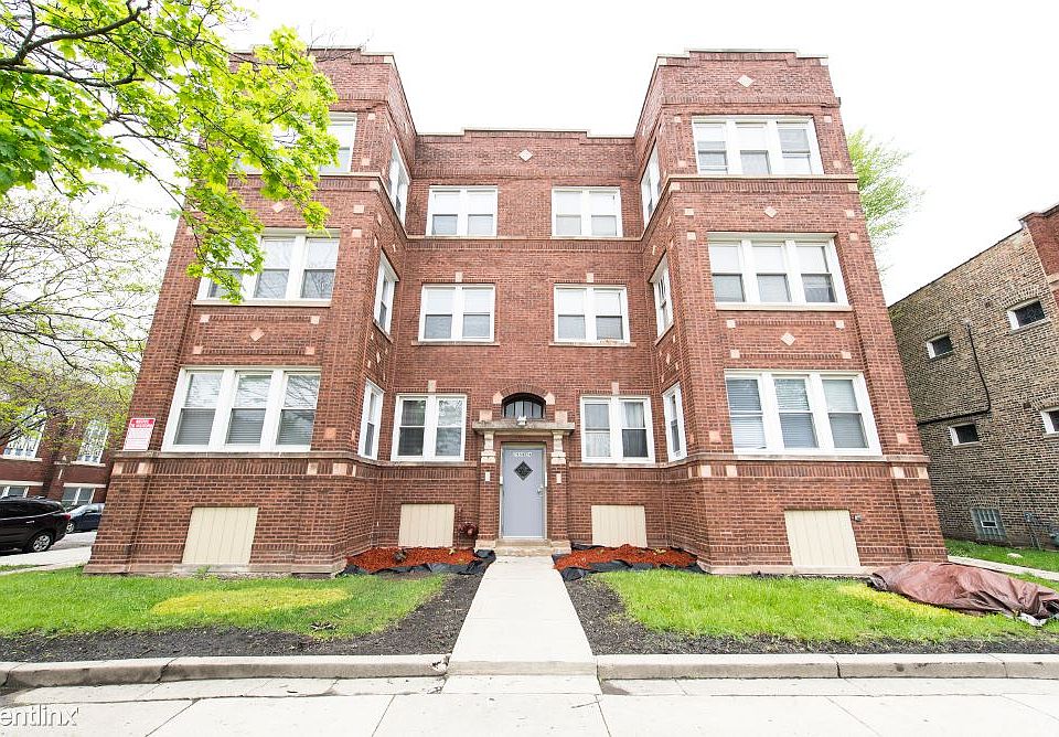 7956 S Aberdeen St Apartments Chicago Exterior_01