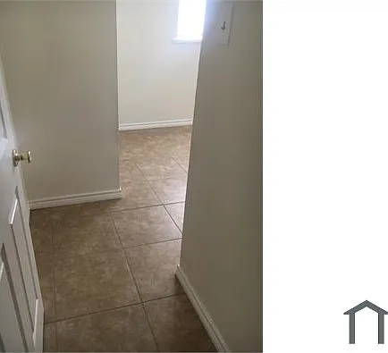 1814 Melisa Ln — Photo 11