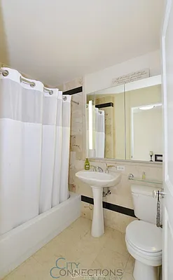 Rented by City Connections Realty | media 20