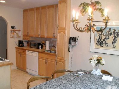 1 Wooleys Ln APT 2K, Great Neck, NY, 11023