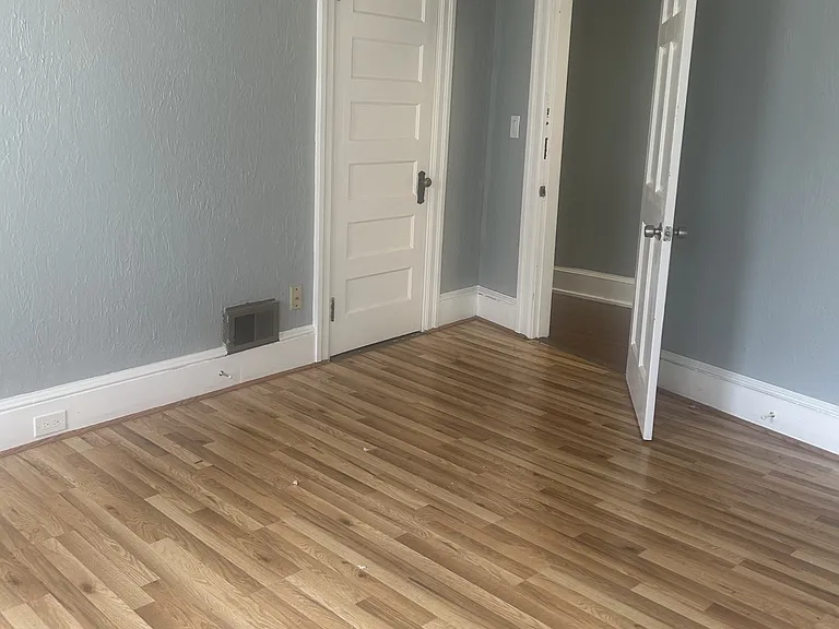 12 Summer St #2 — Photo 8