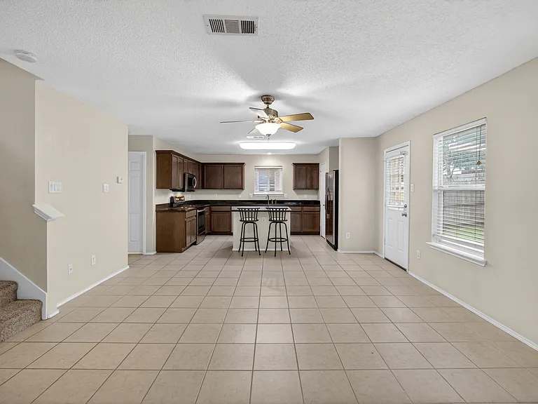 4022 Cedar Elm Ln — Photo 15