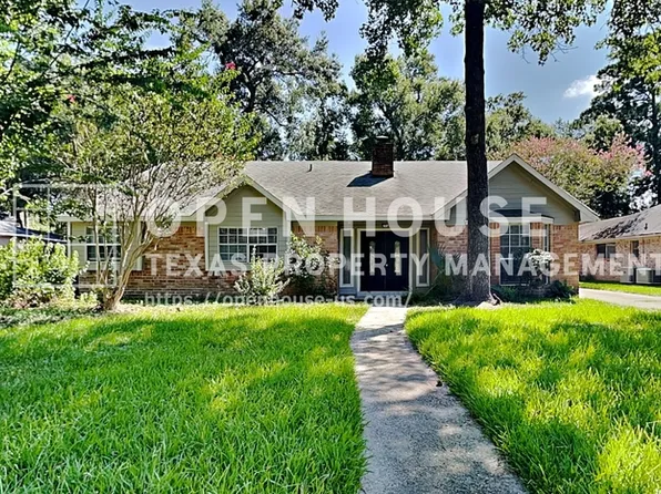 1954 Round Spring Dr, Humble, TX 77339