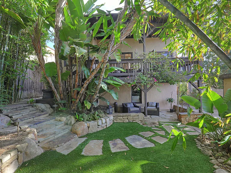 1423 Alta Vista Rd — Photo 8