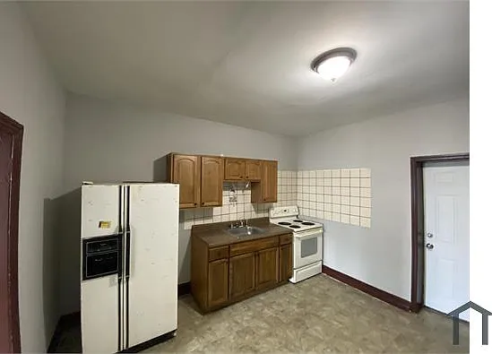 1 bed, 800 sqft, $950 — Photo 2