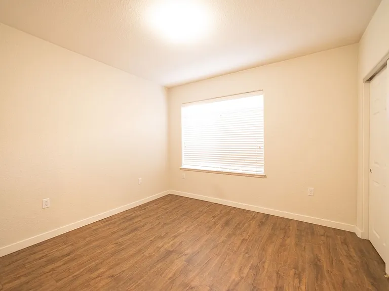 Stranda Apartments — Photo 109