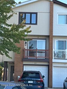39 Denker Pl, Staten Island, NY, 10314