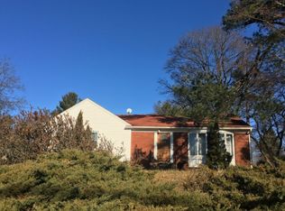 35 California Rd, Mount Vernon, NY 10552