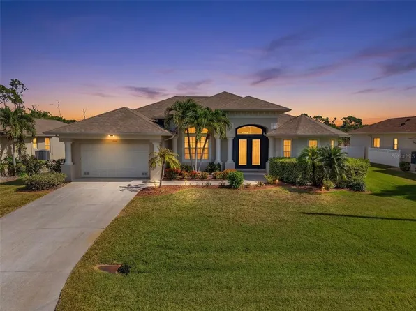 1146 Rotonda Cir, Rotonda West, FL 33947