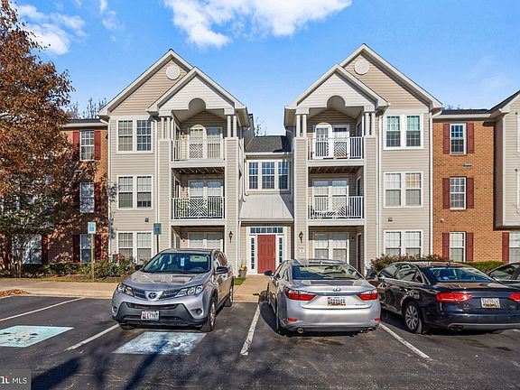 2nd image of 2452 Apple Blossom Ln APT 103