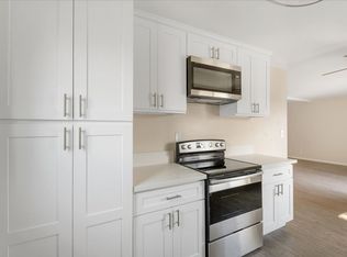 8124 Magnolia Ave APT 23, Riverside, CA 92504