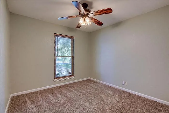 1705 Krizan Ave — Photo 23