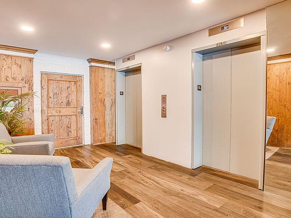5th image of 532 N Rossmore Ave APT 408