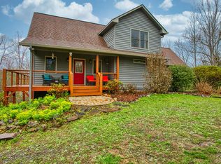 120 Walker Rdg, Ellijay, GA 30540