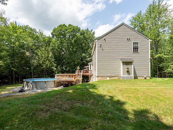 4th image of 4 Deer Ridge Dr