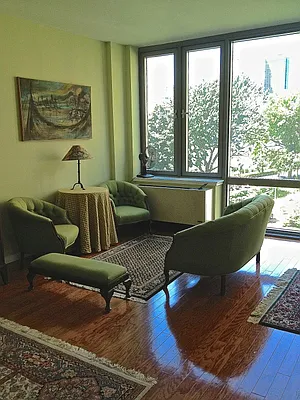 Sold by Sotheby's International Realty | media 17