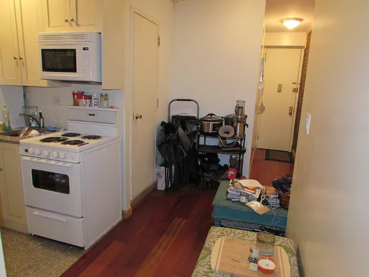 Rented by Majesty Management | media 90