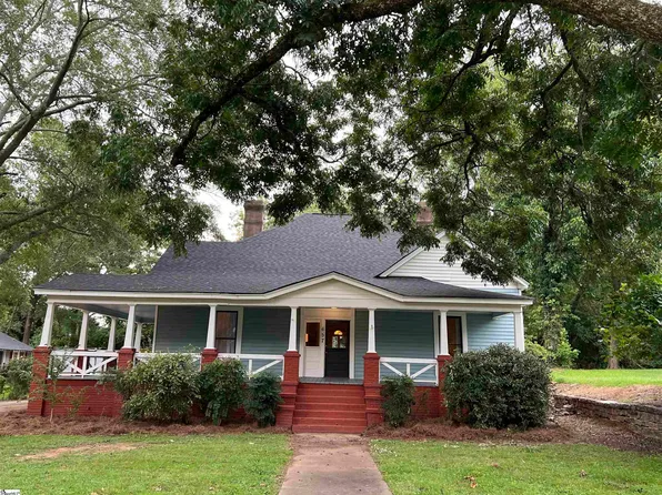 657 S Harper St, Laurens, SC 29360