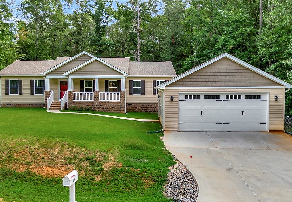 1st image of 125 Horseshoe Dr