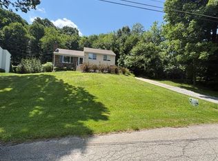 26 Chestnut Tree Dr, Highland Lakes, NJ 07422