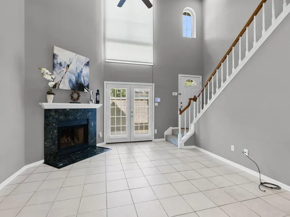 2212 Hopkins St #2212, Houston, TX 77006