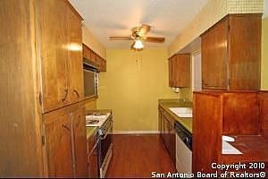 4th image of 5255 Crown Ln
