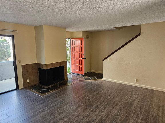 3rd image of 8744 Villa La Jolla Dr Unit 46