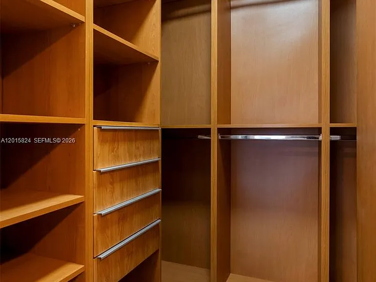 21055 Yacht Club Dr #1409 — Photo 23