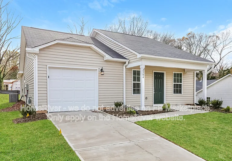 2304 Kaywood Ln — Photo 2