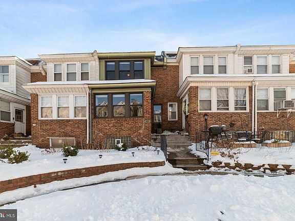 3rd image of 631 Jamestown St