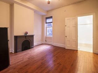 2205 Walnut St APT 2, Philadelphia, PA 19103