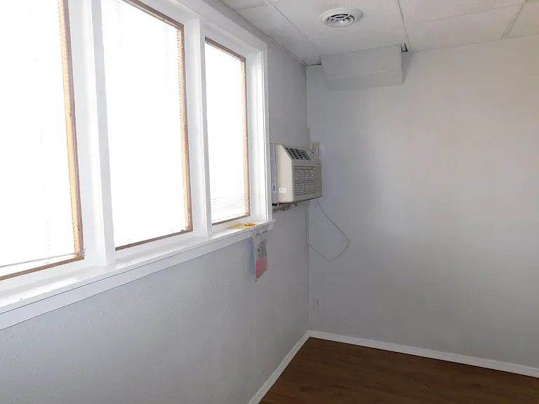 1207 Tree Top Ln #A — Photo 4