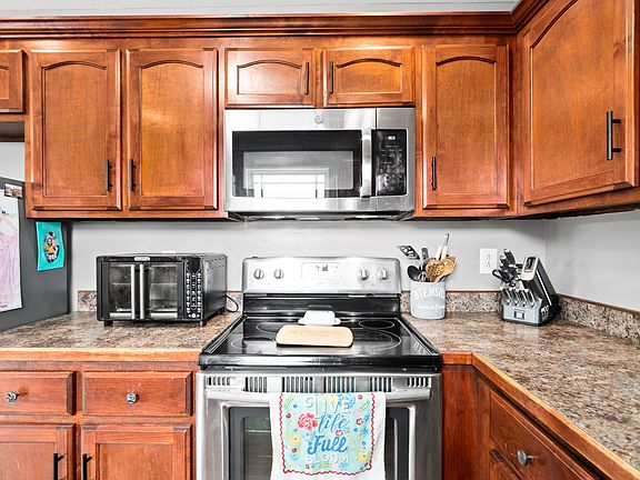 3rd image of 1397 Bruceton Dr