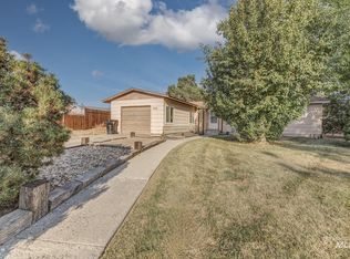 662 Whiting Ave, Weiser, ID 83672