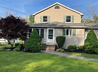 5047 Electric Ave, Hamburg, NY 14075