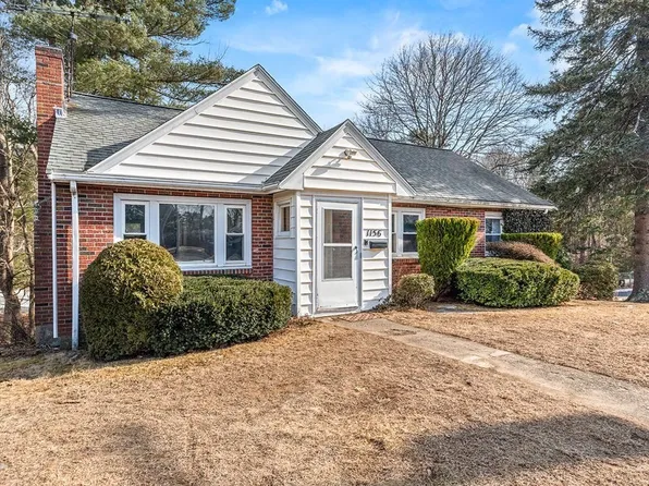 1156 Washington St, Walpole, MA 02081